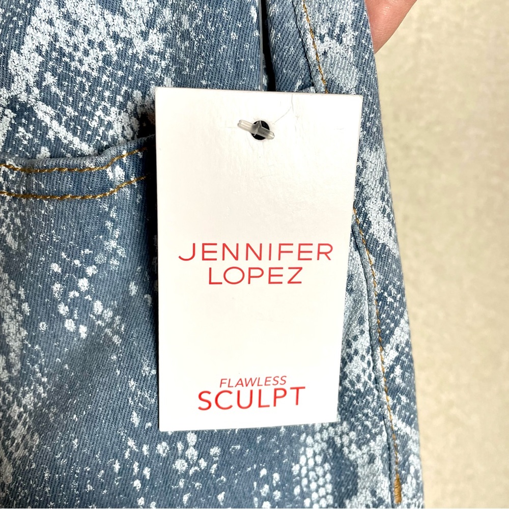 Jennifer Lopez NWT Snake Skin Blue Denim Pants Skinny Crop High Rise Size 4 - Picture 9 of 11